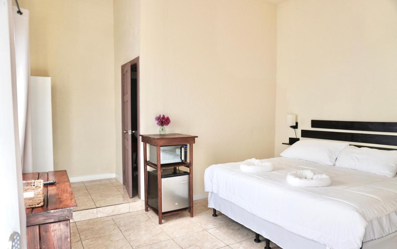 Ocean View Hotel And Restaurant Gravel Bay Екстер'єр фото